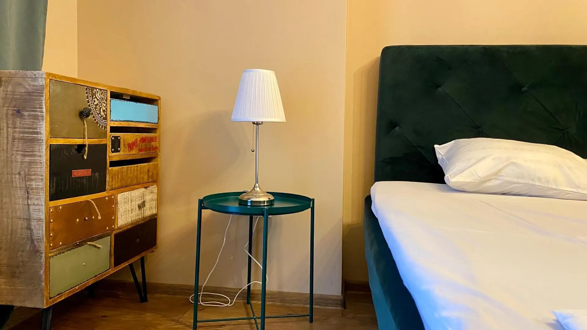 Boutique Magenta Gold Apartment 소피아